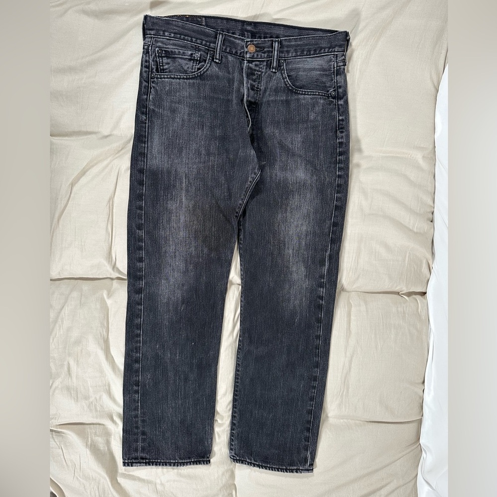 Levi’s 501 Faded Black Button Fly 33x30 (33x26 Fit) Missing Back Tag